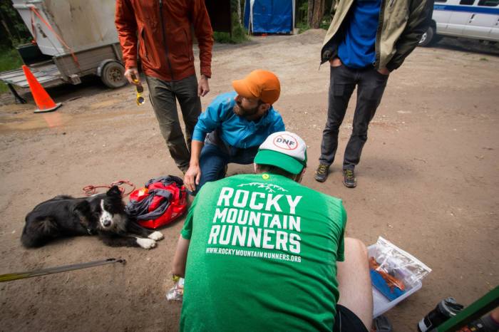 Jon taking good care of me. "Somebody bring me his goddamn venti non-fat sugar-free mocha frappa lappa ding dong! Come on, people, gawd!" (Photo credit: Silke Koester)